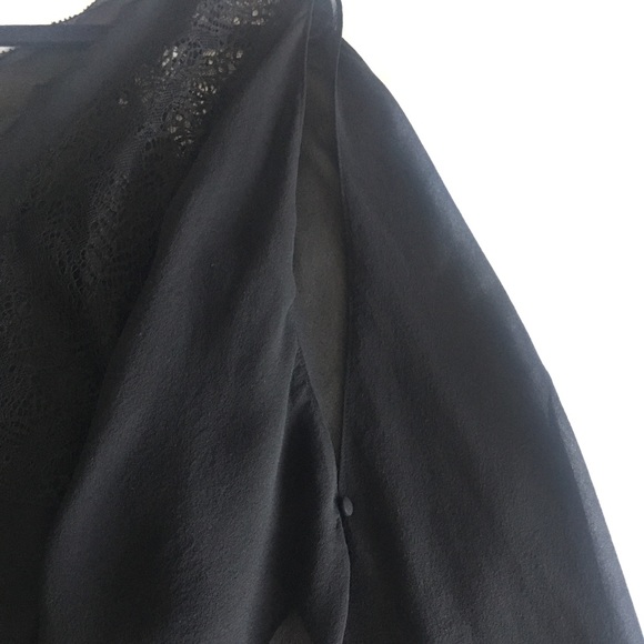 BCBGMaxAzria Black Silk Blouse Sz XXS - Picture 7 of 13